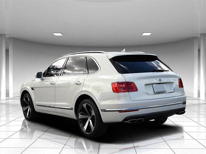 2019 Bentley Bentayga 27