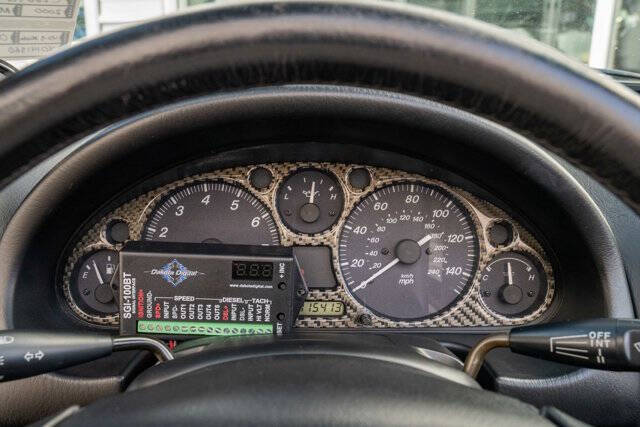 2000 Mazda MX-5 Miata 21