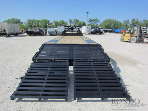 2024 Big Tex Trailer Gooseneck 16GN-30D5A-MRBK