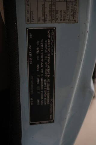 1989 Volkswagen Cabriolet Boutique