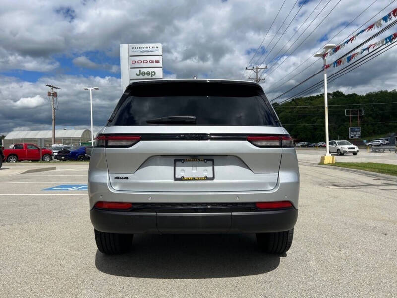 2025 Jeep Grand Cherokee Altitude