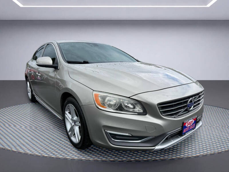 2015 Volvo S60 T5 Drive-E Platinum