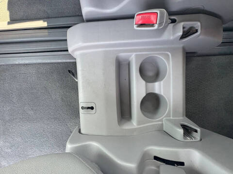 2017 Toyota Sienna XLE 8-Passenger