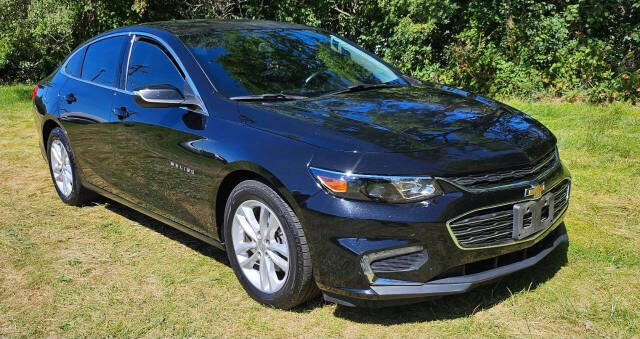 Used 2016 Chevrolet Malibu 1LT with VIN 1G1ZE5ST0GF179587 for sale in New Lenox, IL