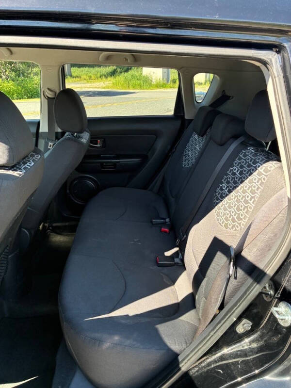 2010 Kia Soul +