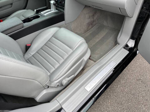 2006 Ford Mustang GT Deluxe