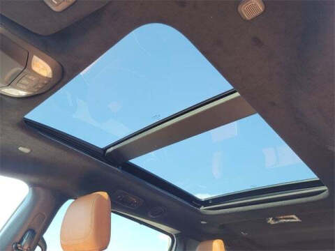 2024 Chrysler Pacifica Plug-In Hybrid Pinnacle