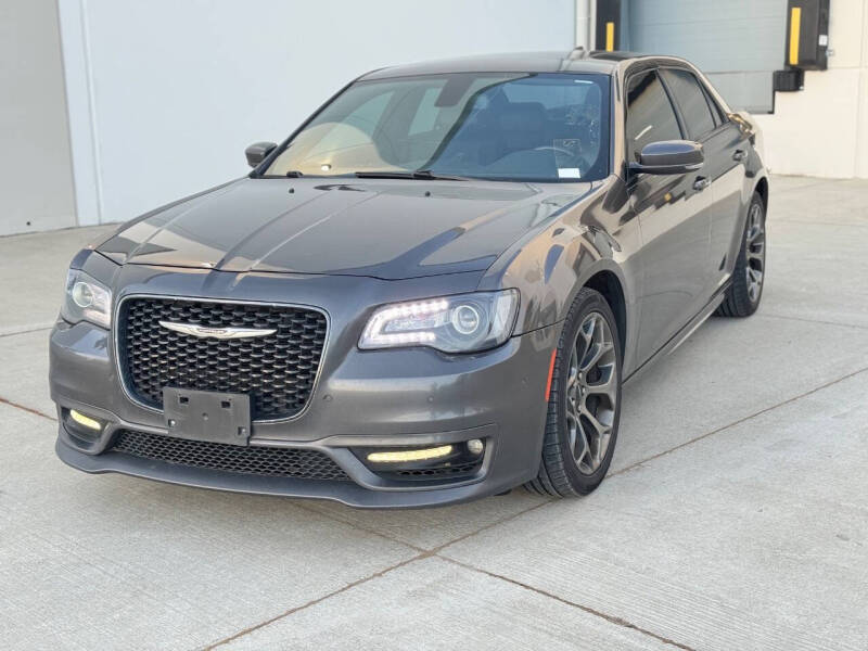 2018 Chrysler 300 S