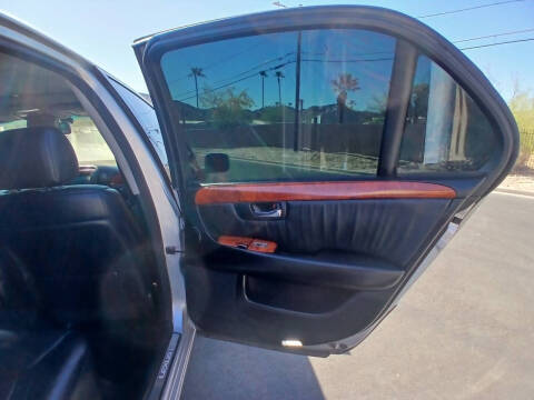 2004 Lexus LS 430
