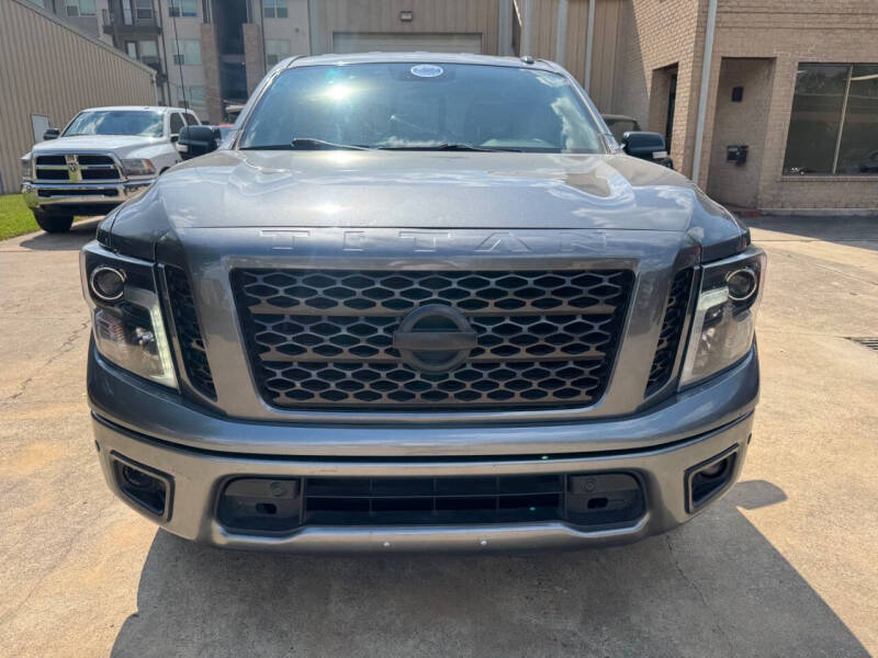 2018 Nissan Titan SL