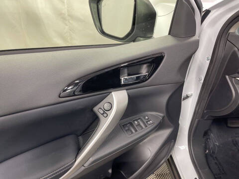 2026 Mitsubishi Eclipse Cross SE