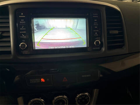 2017 Mitsubishi Lancer ES