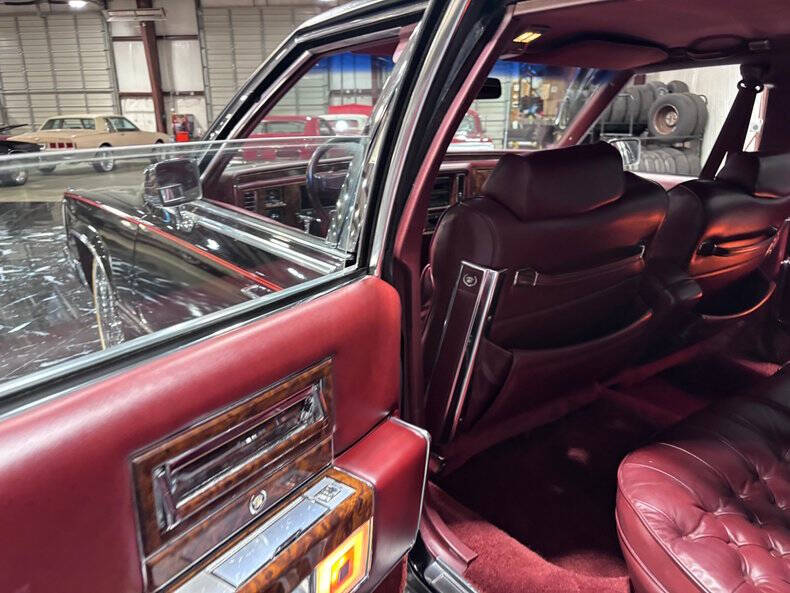 1990 Cadillac Brougham