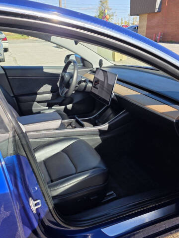 2020 Tesla Model 3 Standard Range Plus