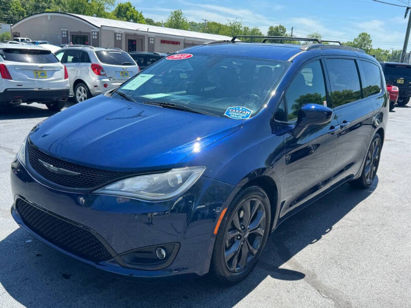 2018 Chrysler Pacifica Touring L