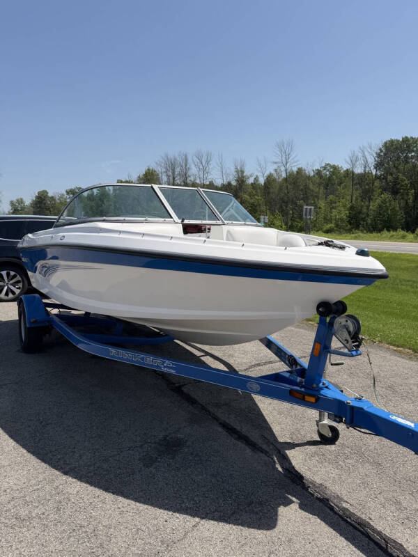 2012 Rinker 186BR