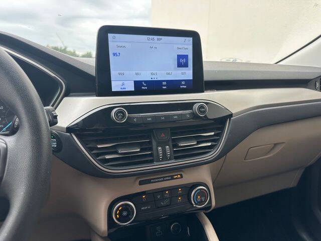 2021 Ford Escape SE