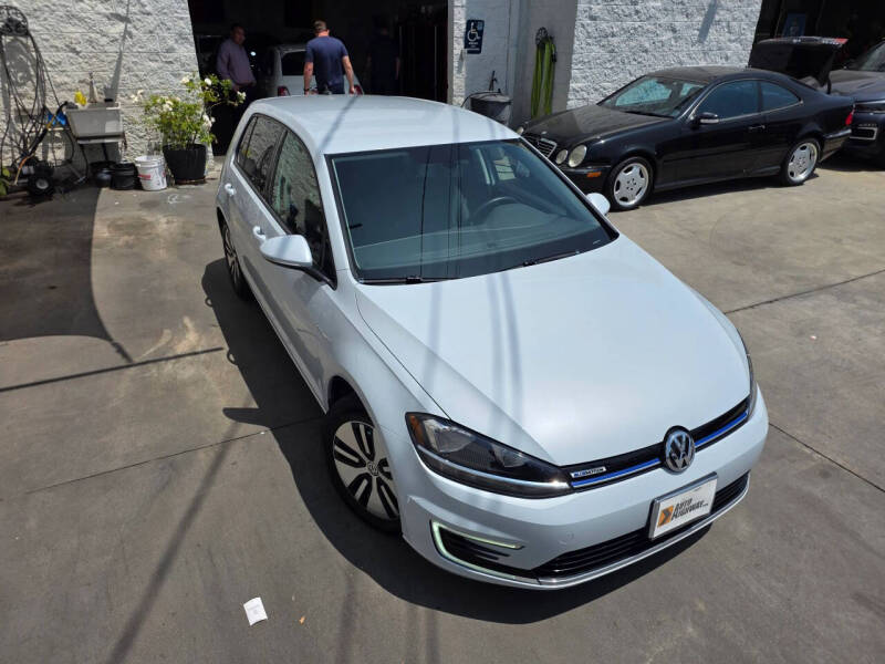2019 Volkswagen e-Golf SE