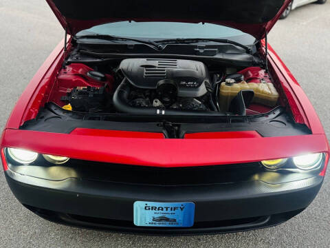 2015 Dodge Challenger SXT