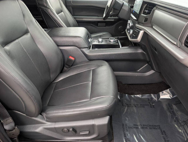 2022 Ford Expedition MAX XLT