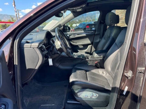 2017 Porsche Macan S