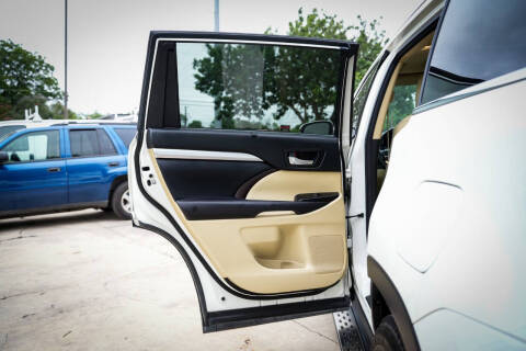 2017 Toyota Highlander XLE