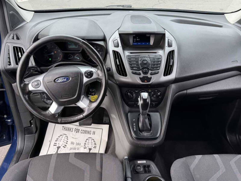 2017 Ford Transit Connect XLT