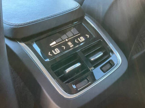 2017 Volvo XC90 T6 Inscription