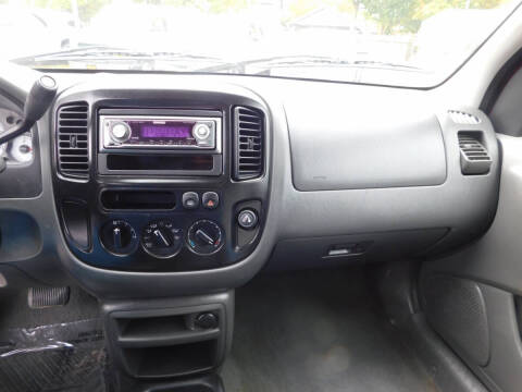2003 Ford Escape XLT Popular