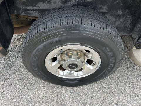 2005 Ford Excursion Limited