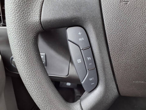 2025 GMC Savana 3500