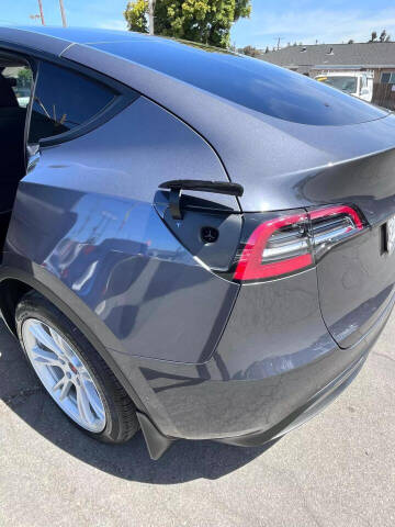 2021 Tesla Model Y Long Range