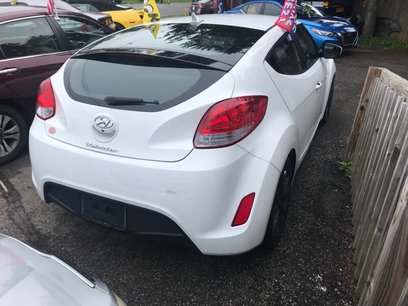 2017 Hyundai Veloster