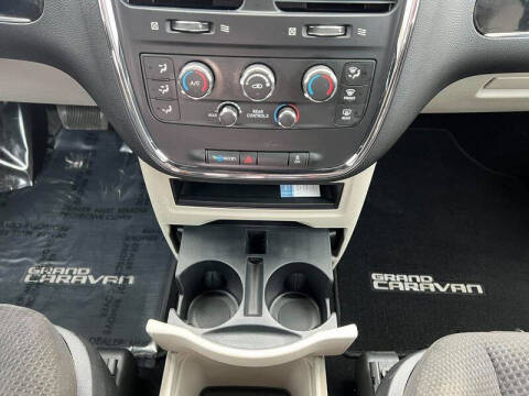 2017 Dodge Grand Caravan SE