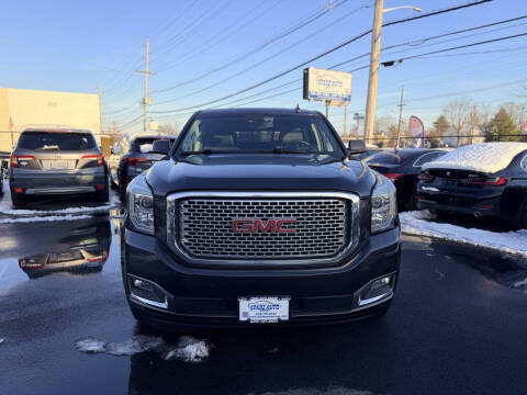 2017 GMC Yukon Denali
