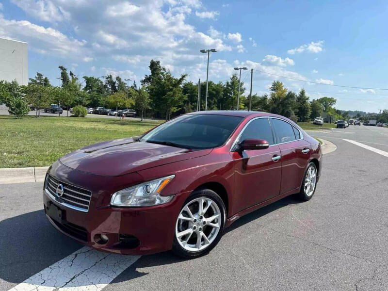 2013 nissan maxima maroon