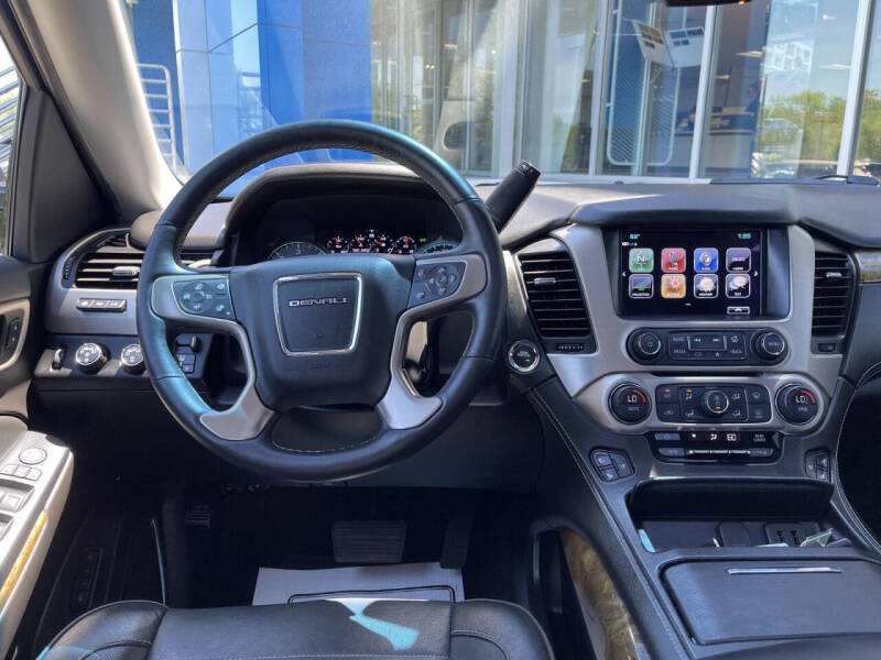 2017 GMC Yukon Denali