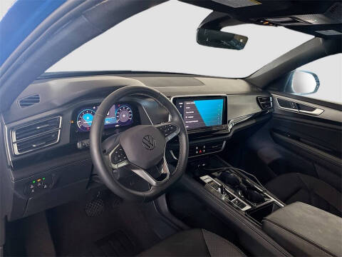 2024 Volkswagen Atlas Cross Sport SE