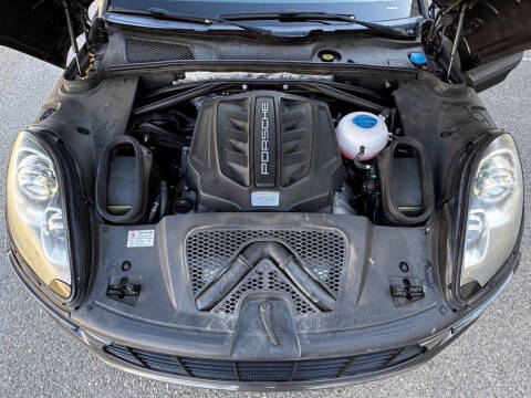 2015 Porsche Macan S