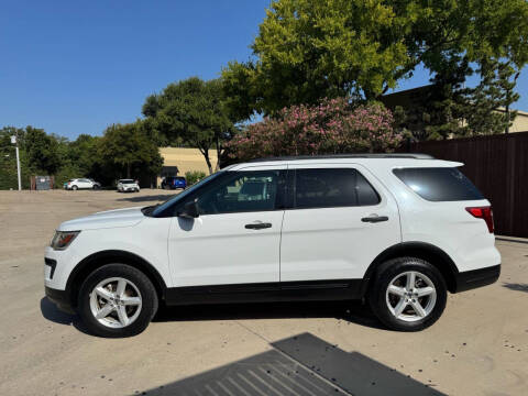 2018 Ford Explorer