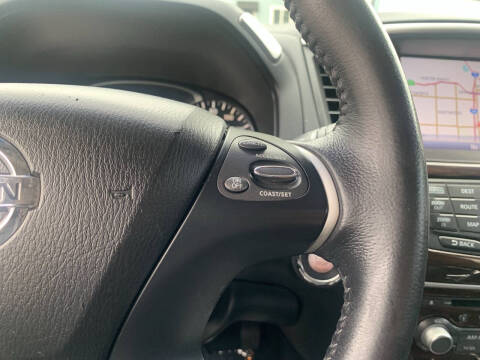 2014 Nissan Pathfinder Platinum