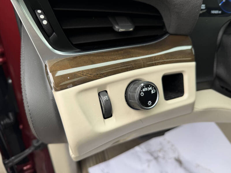 2020 Cadillac Escalade Premium Luxury