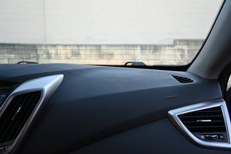 2017 Hyundai Veloster