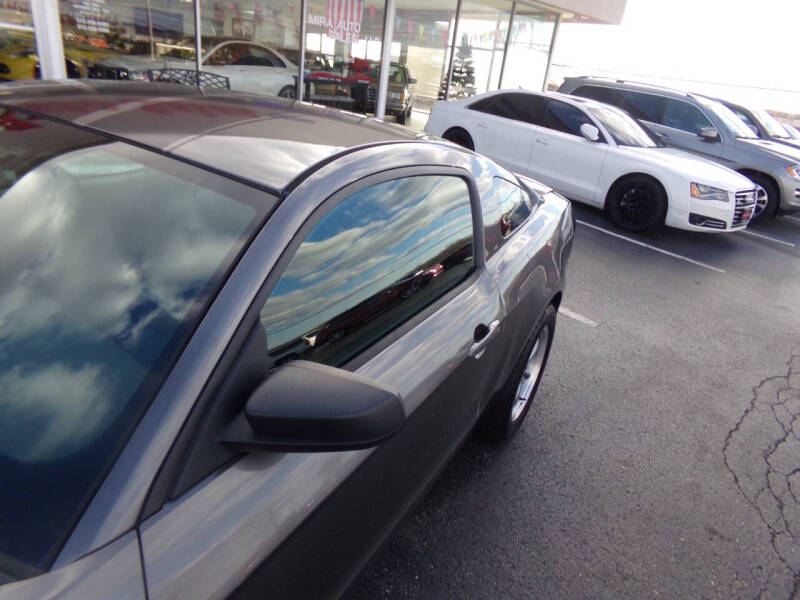 2014 Ford Mustang V6