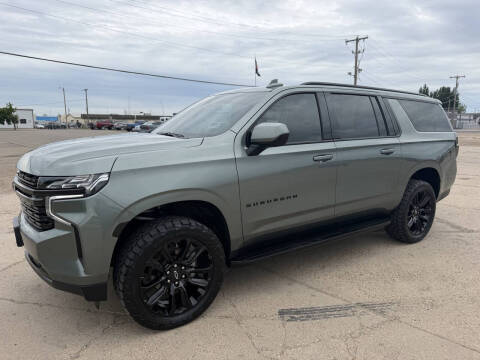 2023 Chevrolet Suburban LT