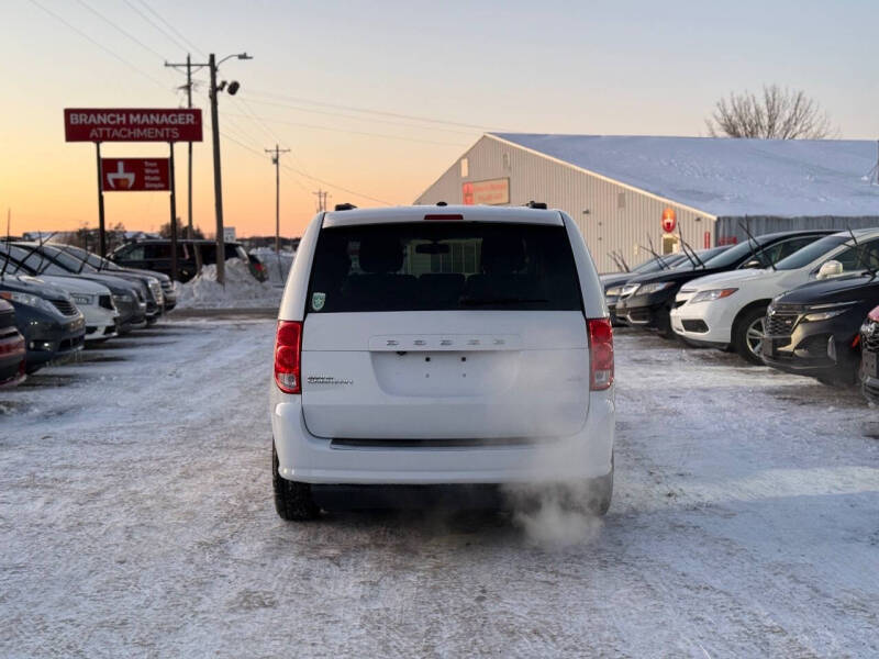 2016 Dodge Grand Caravan SXT