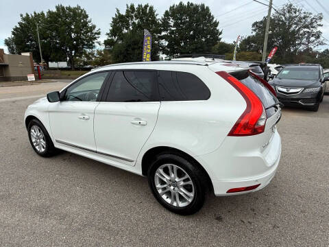 2016 Volvo XC60 T5 Drive-E Premier