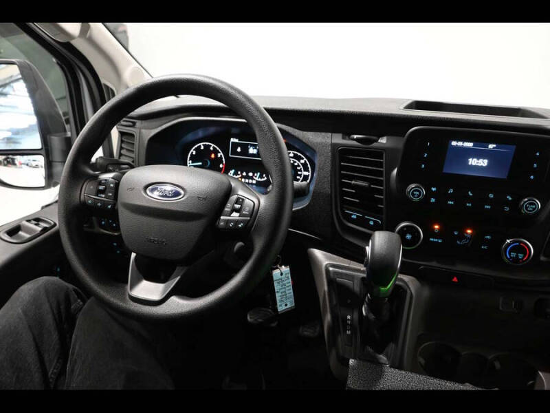 2025 Ford Transit 350
