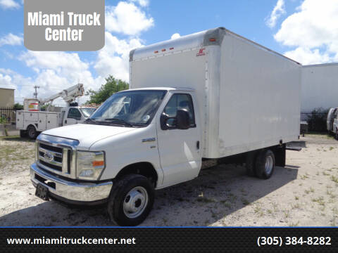 2014 Ford E-350