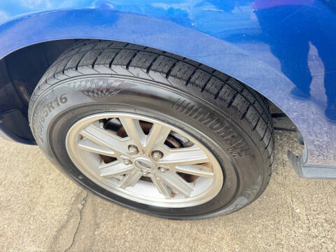 2006 Ford Mustang V6 Deluxe